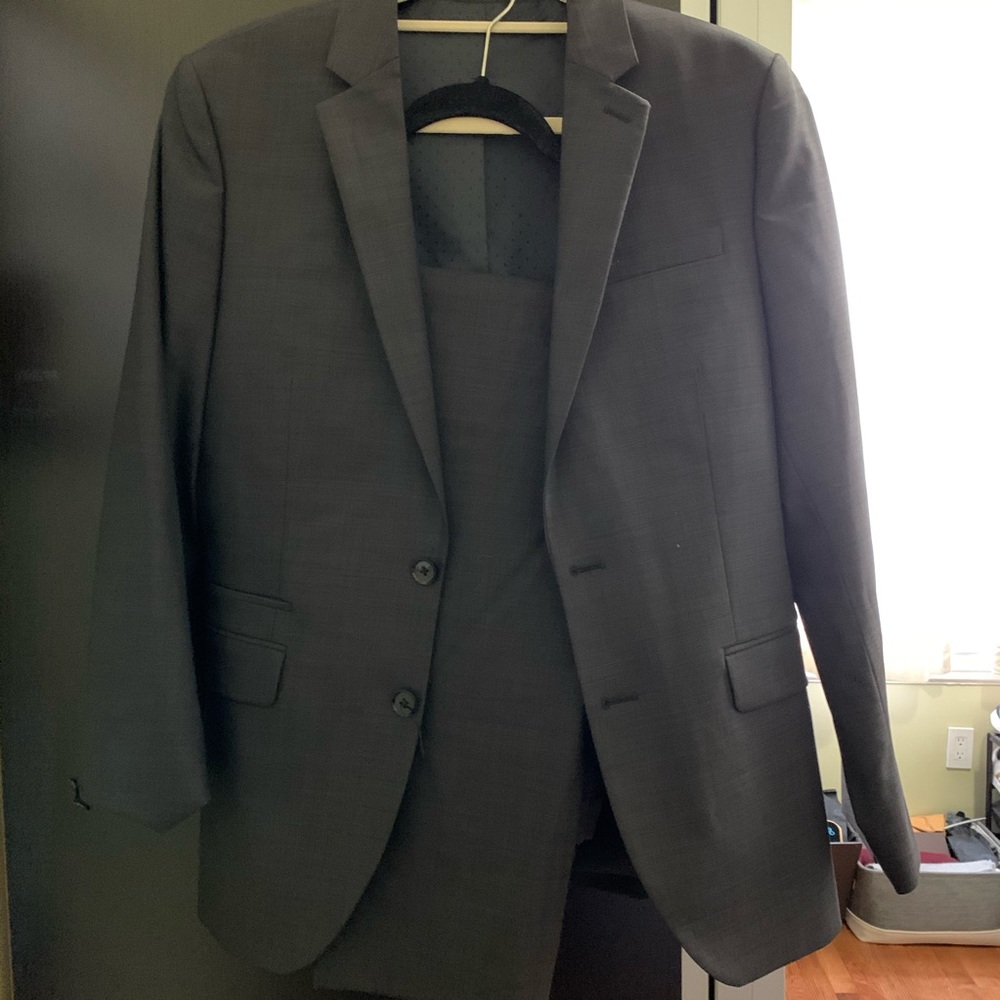 Express Suit